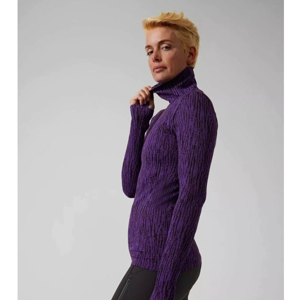 ATHLETA Flurry Elemental Turtleneck Snowscape Black Violet Size Medium